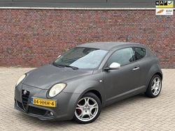 Grijs Gebruikt 2008 Alfa Romeo MiTo Progression Hatchback | € 2.750 (Eerlijke prijs)