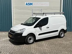 Wit Gebruikt 2016 Peugeot Partner MPV | € 4.450 (Eerlijke prijs)