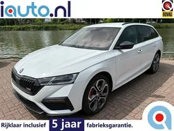 Wit Gebruikt 2024 Skoda Octavia RS Stationwagen | € 38.945 (Eerlijke prijs)