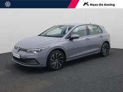 Grijs Gebruikt 2021 VW Golf VIII Business Hatchback | € 23.440 (Eerlijke prijs)