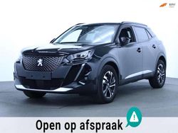 Zwart (metallic) Gebruikt 2021 Peugeot 2008 Allure SUV | € 17.385 (Goede deal)