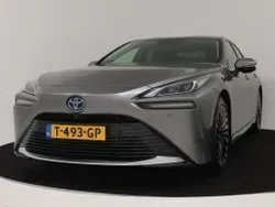 Grijs metallic Gebruikt 2022 Toyota Mirai Sedan | € 46.945