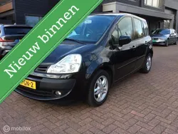Zwart Gebruikt 2011 Renault Modus Dynamique MPV | € 4.950 (Iets duurder)