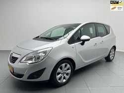 Grijs (metallic) Gebruikt 2012 Opel Meriva Cosmo MPV | € 4.750 (Eerlijke prijs)