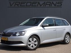 Grijs, metallic lak Gebruikt 2015 Skoda Fabia Ambition Hatchback | € 5.950 (Goede deal)