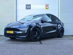 Zwart Gebruikt 2022 Tesla Model Y RWD SUV | € 34.999 (Eerlijke prijs)