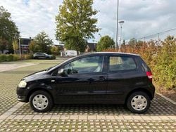 Zwart Gebruikt 2007 VW Fox Trendline Hatchback | € 1.200 (Goede deal)
