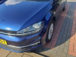 Blauw Gebruikt 2017 VW Golf VII Comfortline Hatchback | € 14.000 (Iets duurder)