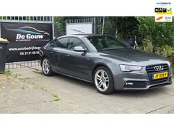 Grijs Gebruikt 2016 Audi A5 Sport Coupé | € 18.999 (Eerlijke prijs)
