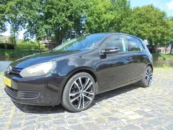 Zwart Gebruikt 2011 VW Golf VI Comfortline Hatchback | € 4.750 (Eerlijke prijs)
