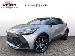 Grijs Gebruikt 2025 Toyota C-HR Style SUV | € 33.950 (Goede deal)