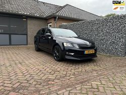 Zwart Gebruikt 2020 Skoda Octavia Business Line Stationwagen | € 15.950 (Eerlijke prijs)