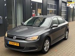 Grijs Gebruikt 2013 VW Jetta Hybrid Comfortline Sedan | € 6.250 (Eerlijke prijs)