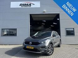 Grijs Gebruikt 2019 VW T-Roc Style SUV | € 18.750 (Eerlijke prijs)