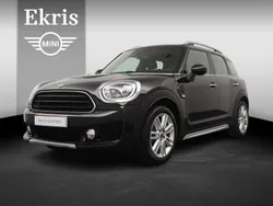 Zwart, metallic lak Gebruikt 2019 Mini Cooper Countryman Comfort SUV | € 20.900 (Eerlijke prijs)