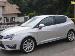Grijs Gebruikt 2017 Seat Ibiza CONNECT Hatchback | € 10.600 (Iets duurder)