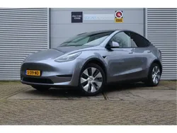 Grijs Gebruikt 2023 Tesla Model Y Long Range SUV | € 45.499 (Iets duurder)