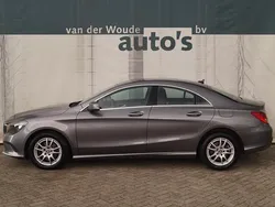Grijs Gebruikt 2017 Mercedes 180 Edition Sedan | € 15.900 (Goede deal)