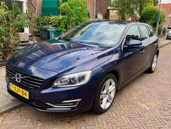 Blauw Gebruikt 2014 Volvo V60 Stationwagen | € 6.500 (Goede deal)
