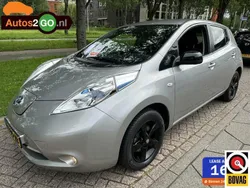Grijs, metallic lak Gebruikt 2017 Nissan Leaf Tekna Hatchback | € 9.995