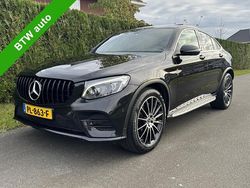 Zwart (metallic) Gebruikt 2017 Mercedes GLC250 AMG Coupé | € 29.900 (Eerlijke prijs)