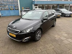Zwart Gebruikt 2017 Peugeot 308 Premium Stationwagen | € 8.950 (Eerlijke prijs)