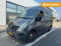 Grijs Gebruikt 2017 Renault Master Van | € 9.995