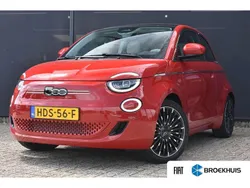 Rood Gebruikt 2025 Fiat 500e La Prima Hatchback | € 28.900 (Eerlijke prijs)