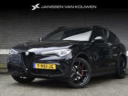 Zwart Gebruikt 2019 Alfa Romeo Stelvio Tech Edition SUV | € 37.445 (Iets duurder)