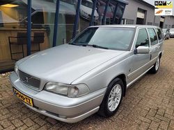 Grijs Gebruikt 2000 Volvo V70 Standard Stationwagen | € 7.945