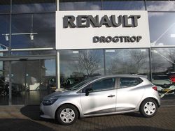 Grijs Gebruikt 2016 Renault Clio IV Life Hatchback | € 8.820