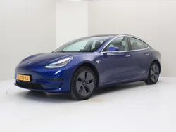 Blauw Gebruikt 2020 Tesla Model 3 Standard Range Sedan | € 19.900 (Goede deal)