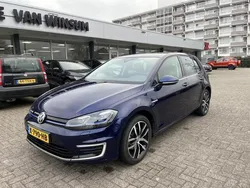 Blauw Gebruikt 2020 VW e-Golf Hatchback | € 13.500 (Eerlijke prijs)