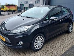 Zwart Gebruikt 2011 Ford Fiesta Hatchback | € 4.750 (Eerlijke prijs)