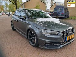 Grijs Gebruikt 2015 Audi A3 Sportback e-tron S-Line Hatchback | € 9.999 (Goede deal)