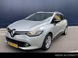 Platiniumgrijs d69 Gebruikt 2015 Renault Clio GrandTour Dynamique Stationwagen | € 8.450 (Eerlijke prijs)