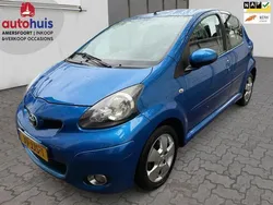 Blauw Gebruikt 2009 Toyota Aygo Hatchback | € 1.999 (Eerlijke prijs)