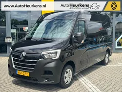 Zwart Gebruikt 2022 Renault Master Van | € 19.519 (Super prijs)