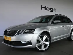Grijs Gebruikt 2019 Skoda Octavia Business Line Stationwagen | € 12.940 (Eerlijke prijs)