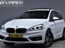 Wit Gebruikt 2017 BMW 218 Executive Stationwagen | € 12.995 (Iets duurder)