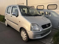 Zilver Gebruikt 2002 Opel Agila Comfort Hatchback | € 650 (Goede deal)