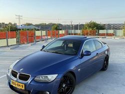Blauw Gebruikt 2011 BMW 335 Coupé | € 15.750 (Eerlijke prijs)