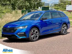 Blauw Gebruikt 2024 Skoda Octavia Business Line Stationwagen | € 38.995 (Duur)