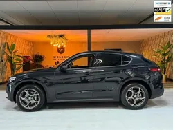 Zwart Gebruikt 2020 Alfa Romeo Stelvio Super SUV | € 37.990 (Super prijs)