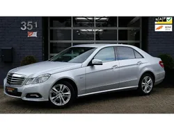 Zilver Gebruikt 2009 Mercedes E200 Avantgarde Sedan | € 12.750 (Iets duurder)