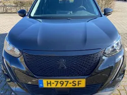 Zwart Gebruikt 2020 Peugeot 2008 Active SUV | € 11.500