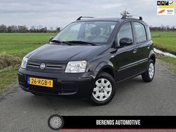 Zwart (metallic) Gebruikt 2011 Fiat Panda Hatchback | € 3.950 (Iets duurder)