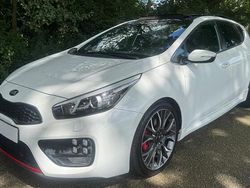 Grijs Gebruikt 2015 Kia Ceed GT Hatchback | € 14.450 (Duur)