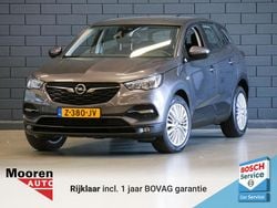 Grijs Gebruikt 2018 Opel Grandland X Innovation SUV | € 15.950 (Iets duurder)