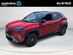 Rood Gebruikt 2023 Toyota Yaris Cross Executive SUV | € 28.650 (Eerlijke prijs)